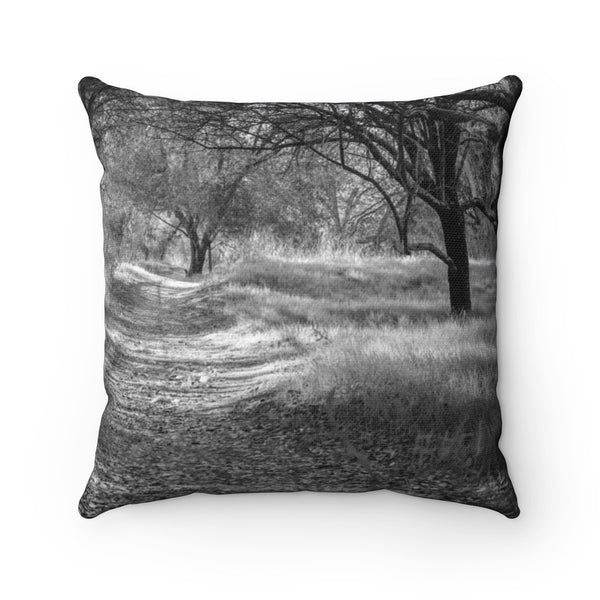 Black and White Cushion Covers, Nature Photograph Pillow Case, Farmhouse Decor, Cabin Decor, Nature Pillow, Accent Pillow - EONS-PLW5